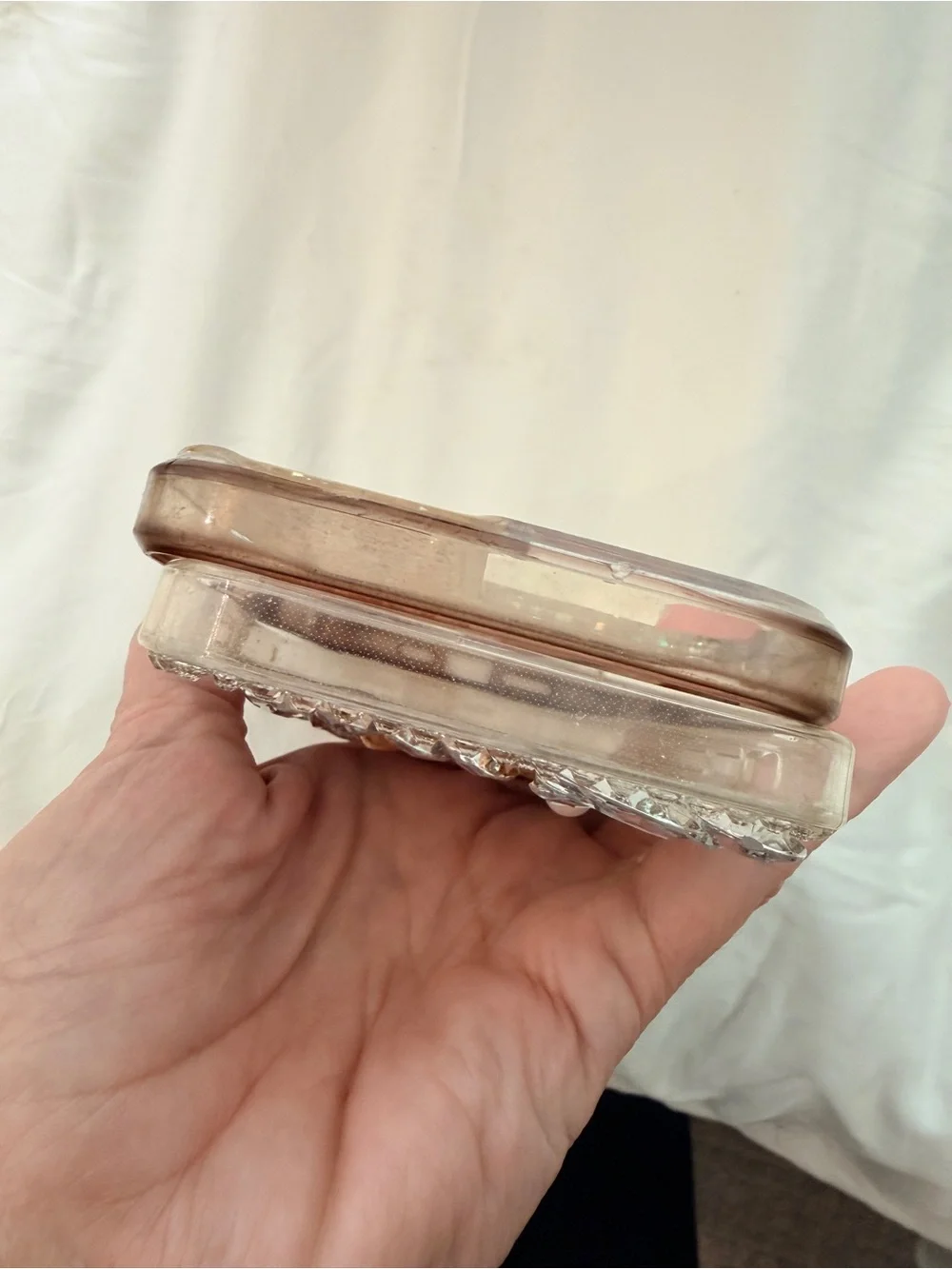 case-mate Gold Glitter MagSafe Case & Crystal Bow Embellished Case